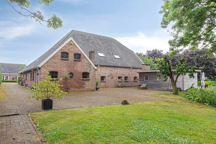 Foto 99 van Hoogsestraat 1