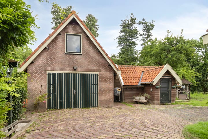 Photo 40 of Houterweg 51