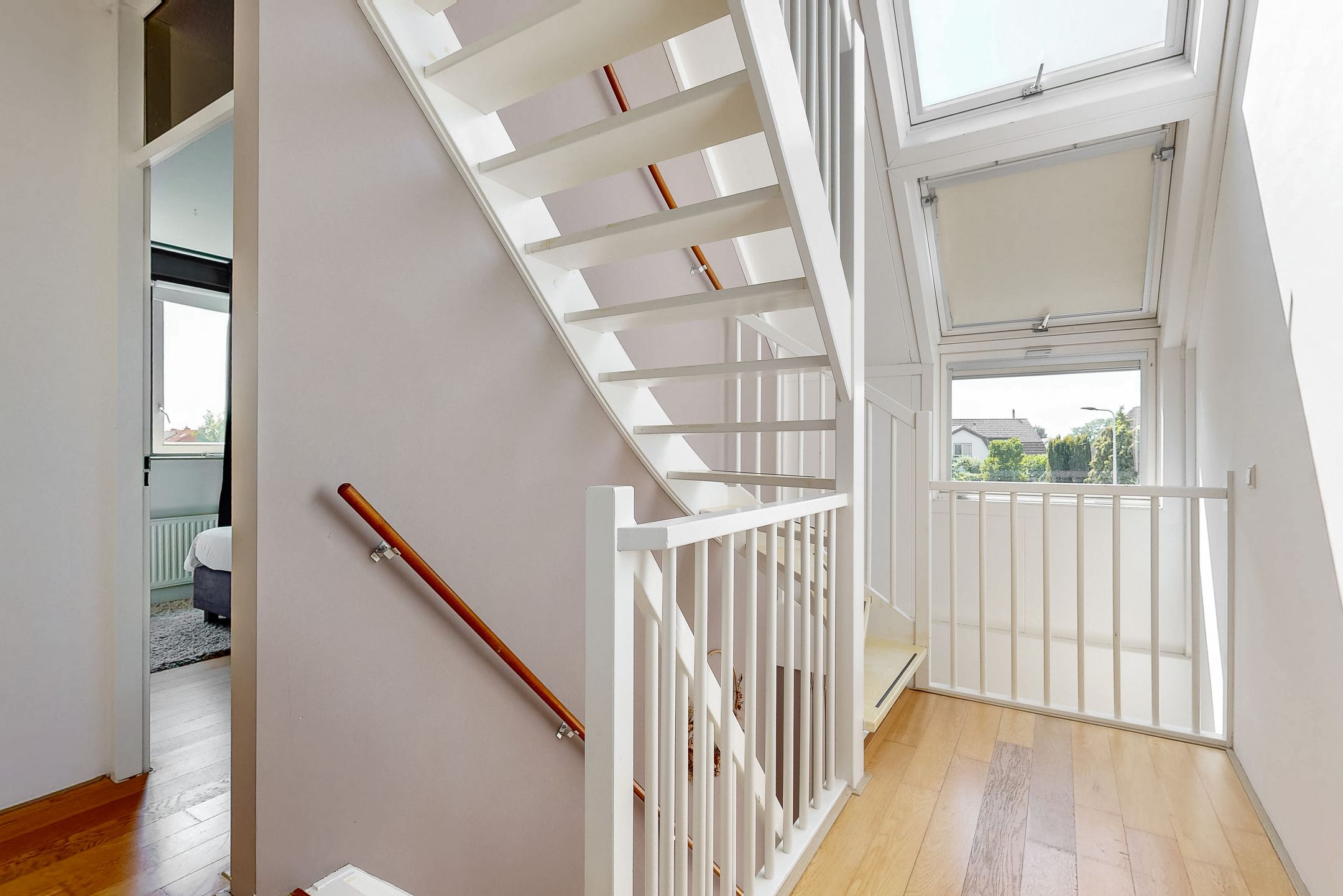 Photo 18 of Hoge Rijndijk 95