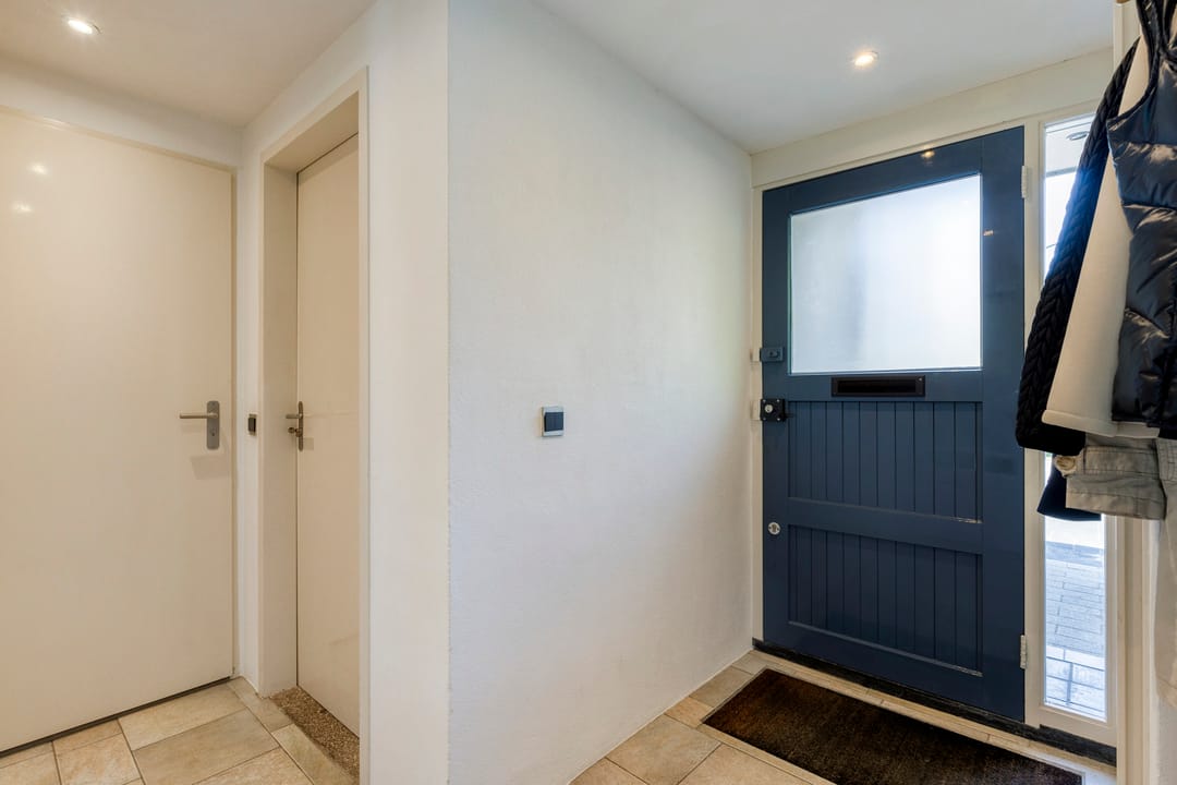 Photo 7 of Klaproos 22