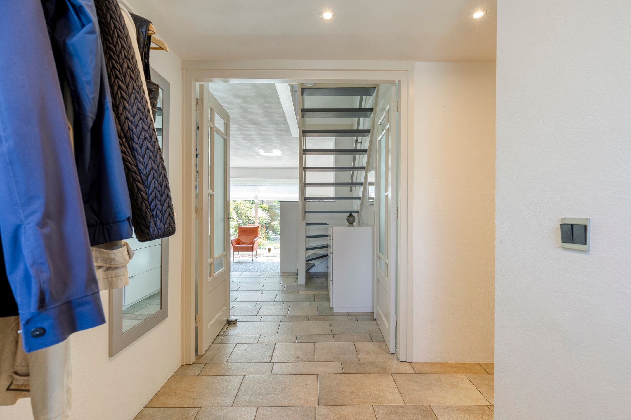 Photo 9 of Klaproos 22