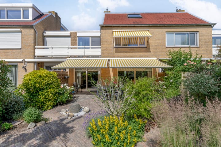 Photo 24 of Klaproos 22