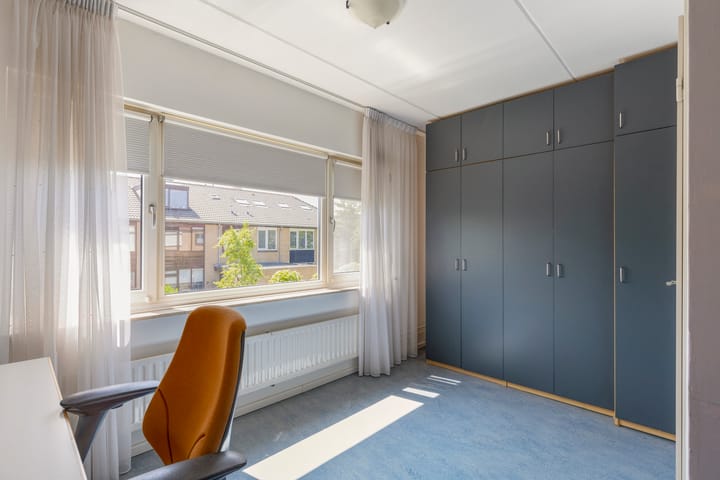 Photo 46 of Klaproos 22