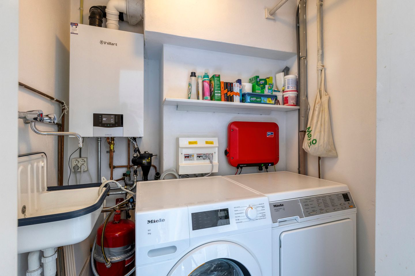 Photo 55 of Klaproos 22