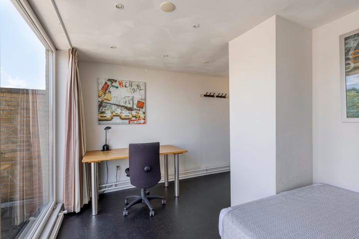 Photo 57 of Klaproos 22