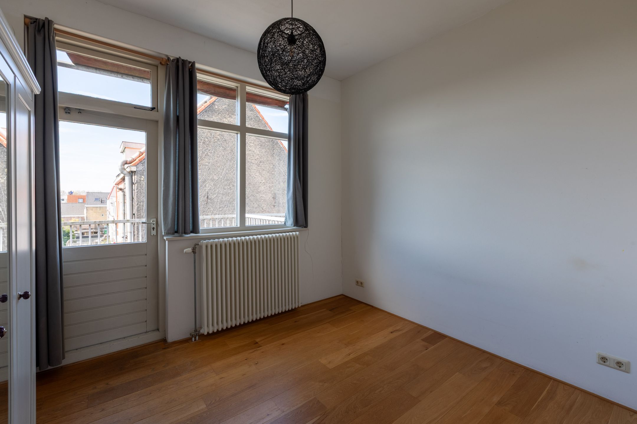 Foto 15 van Spoorsingel 44