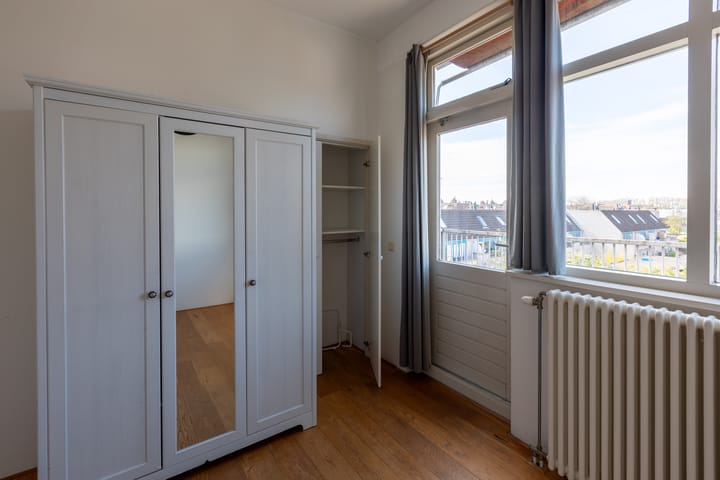 Foto 17 van Spoorsingel 44