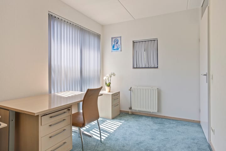 Foto 26 van Maasbommelstraat 44