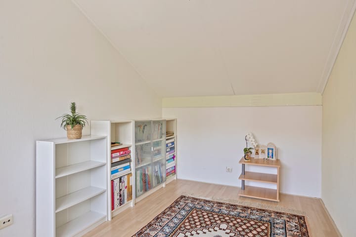 Foto 28 van Maasbommelstraat 44