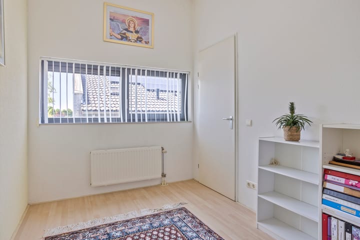 Foto 29 van Maasbommelstraat 44