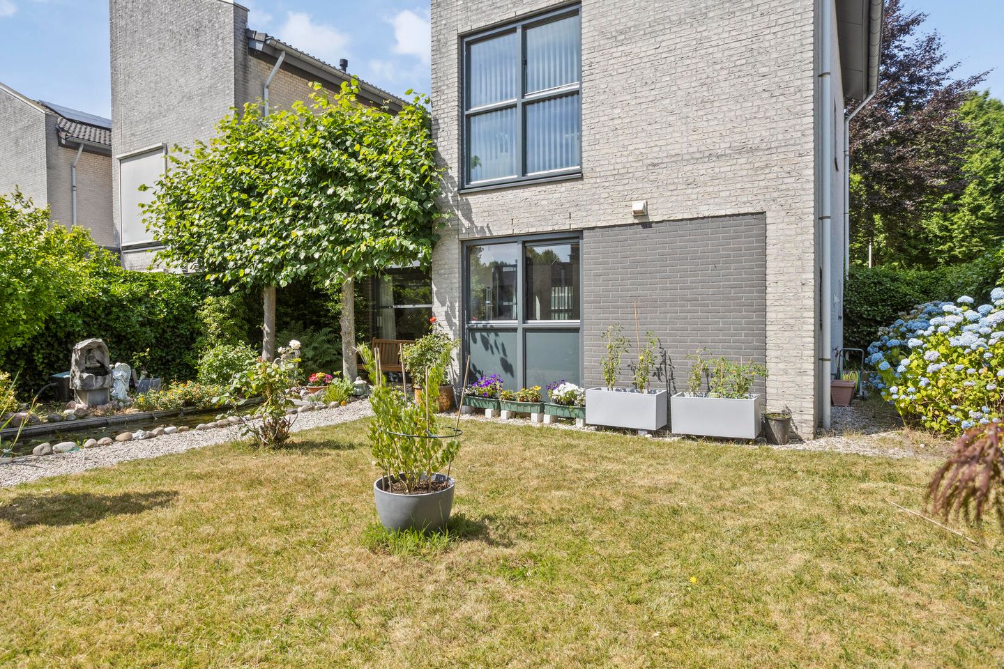 Foto 34 van Maasbommelstraat 44