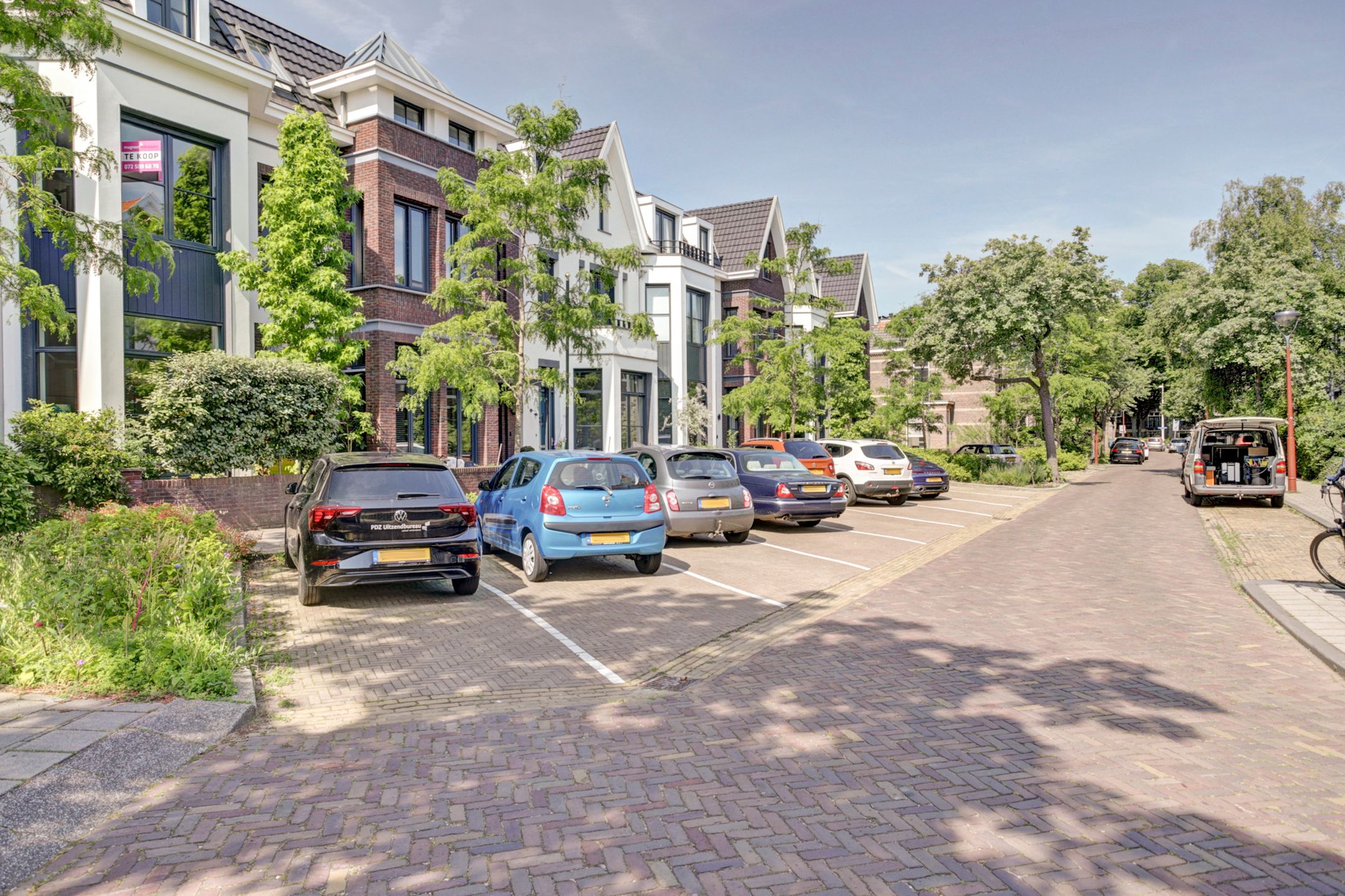 Photo 42 of Emmastraat 10-C