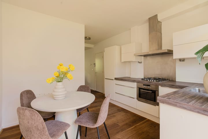 Foto 15 van Orteliusstraat 178-2