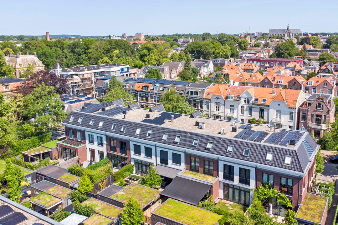 Photo 46 of Emmastraat 10-C