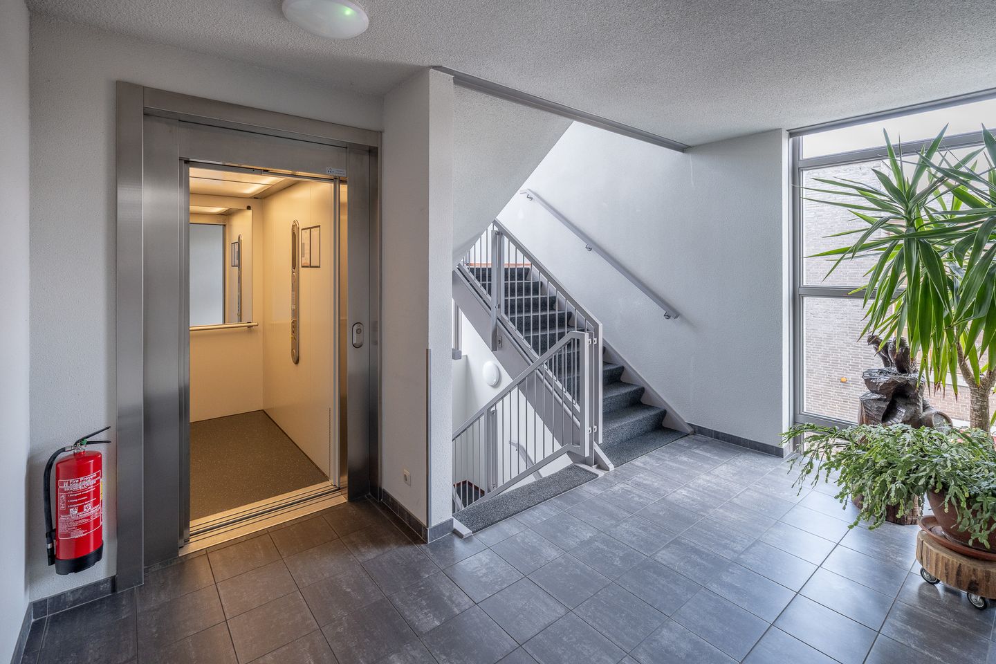 Photo 40 of Nieuwstraat 3