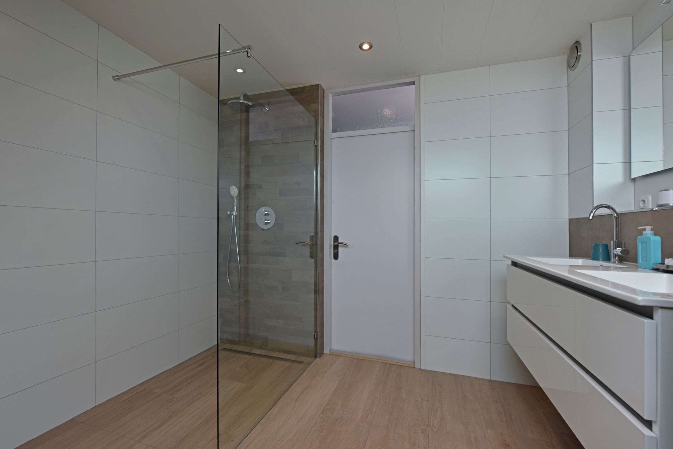 Foto 21 van Voorweg 103