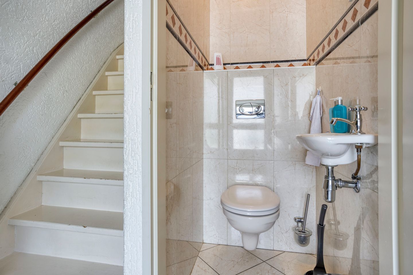 Foto 10 van Burgemeester Hermsenstraat 146