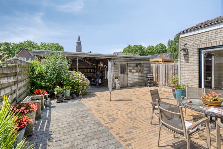 Foto 15 van Burgemeester Hermsenstraat 146