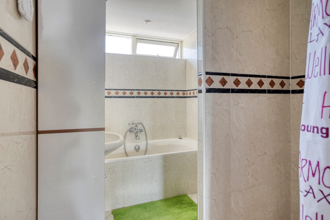 Foto 23 van Burgemeester Hermsenstraat 146