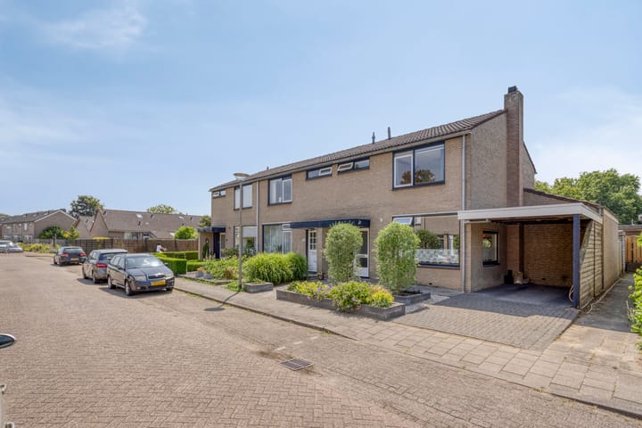 Foto 24 van Burgemeester Hermsenstraat 146