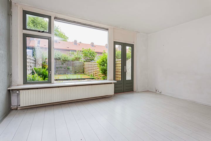 Foto 9 van Larixstraat 5