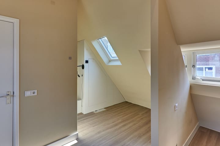 Foto 19 van Donkerstraat 33-D