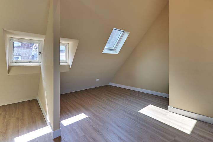 Foto 20 van Donkerstraat 33-D