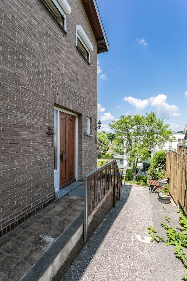 Photo 30 of Burgemeester Teheuxweg 55