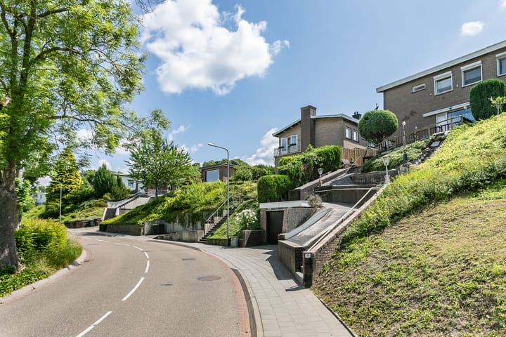 Photo 34 of Burgemeester Teheuxweg 55