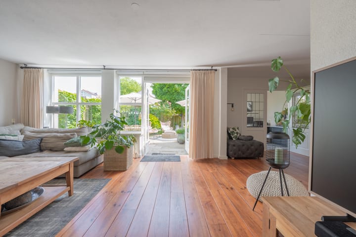 Foto 2 van Kaardebol 10