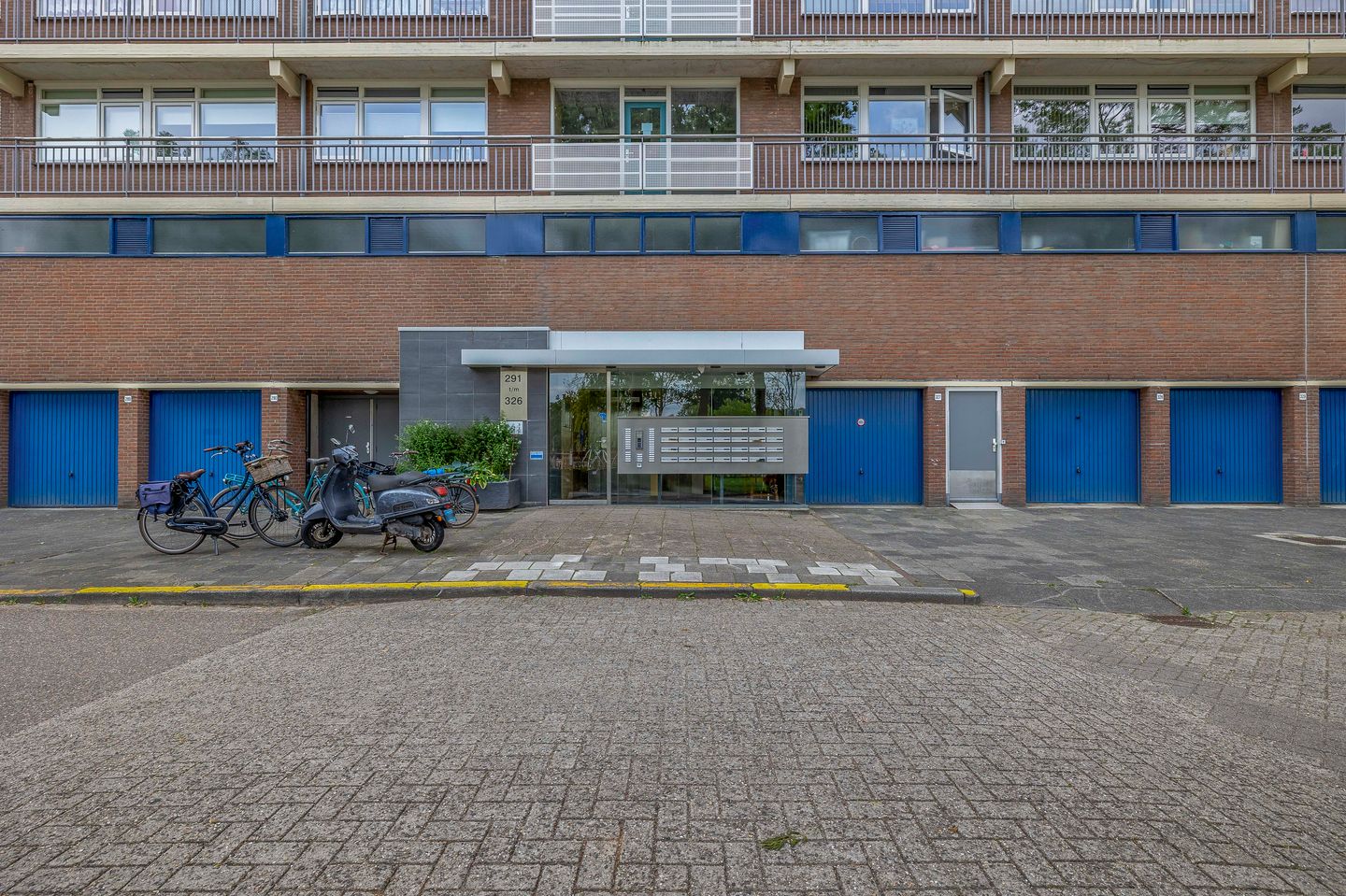 Foto 5 van Valeriusrondeel 292