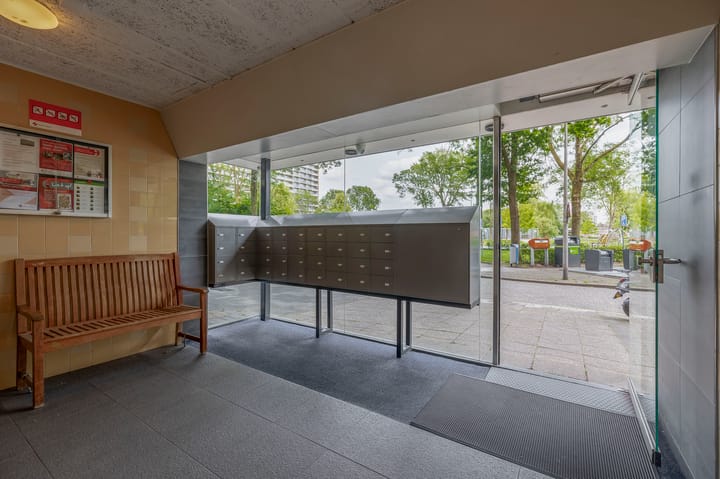 Foto 6 van Valeriusrondeel 292