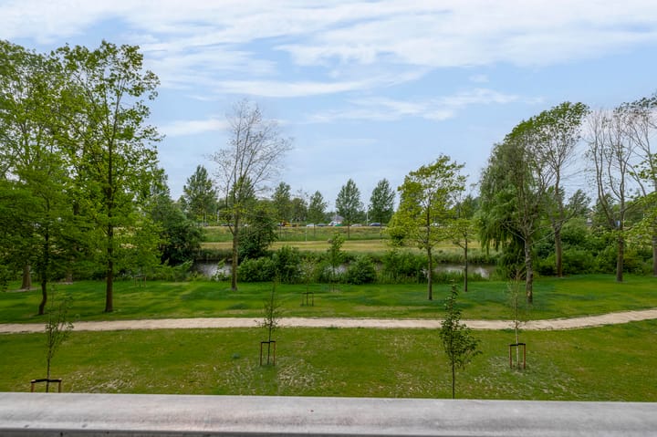 Foto 20 van Valeriusrondeel 292