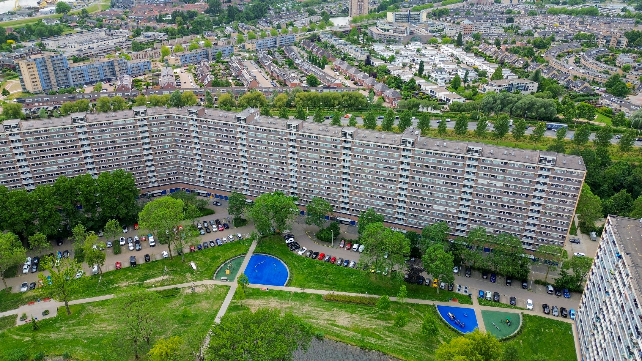 Foto 33 van Valeriusrondeel 292