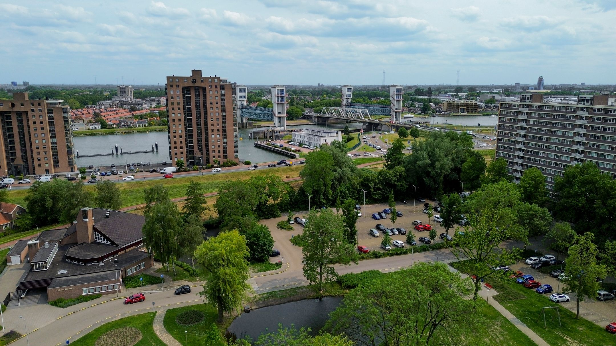 Foto 48 van Valeriusrondeel 292