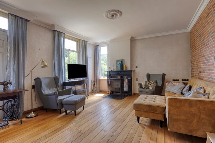 Foto 6 van Grazenseweg 1-A