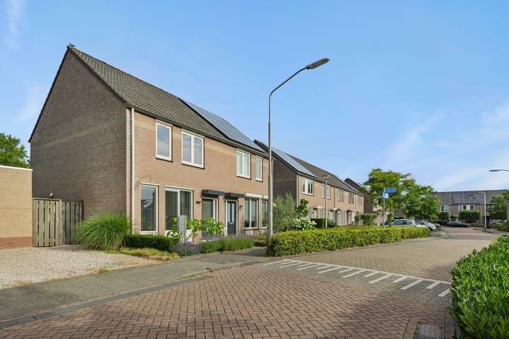 Foto 2 van Burgemeester van Heesbeenstraat 50