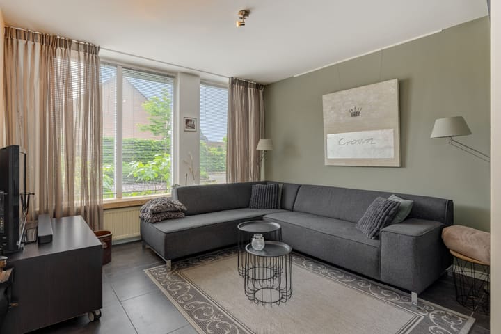 Photo 7 of Burgemeester van Heesbeenstraat 50