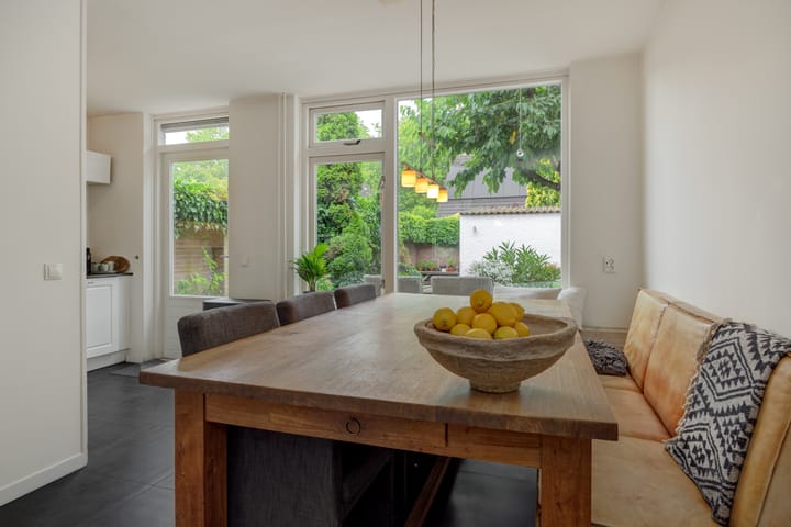 Photo 10 of Burgemeester van Heesbeenstraat 50