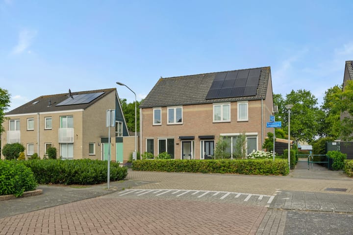 Photo 33 of Burgemeester van Heesbeenstraat 50