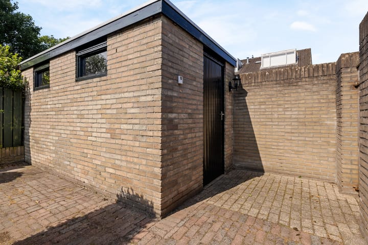 Foto 36 van Livornostraat 15