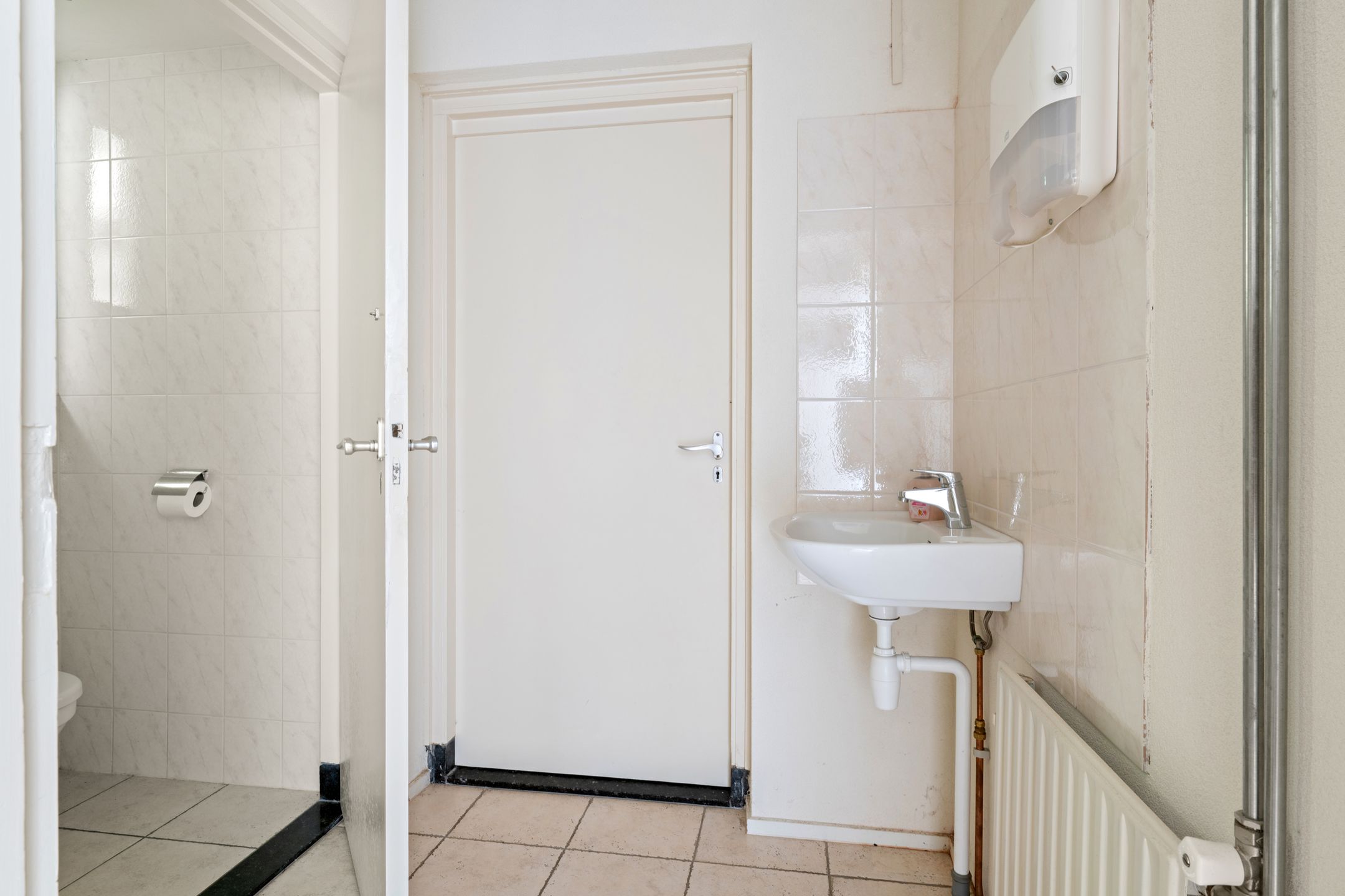 Photo 21 of Dorpsstraat 2