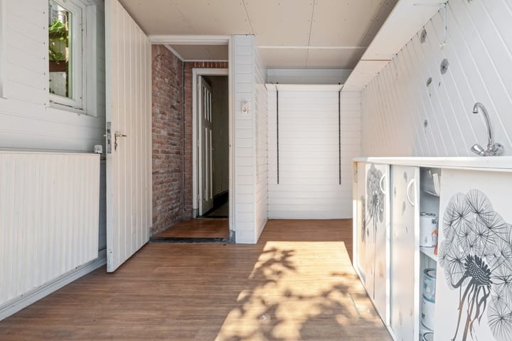 Photo 25 of Dorpsstraat 2