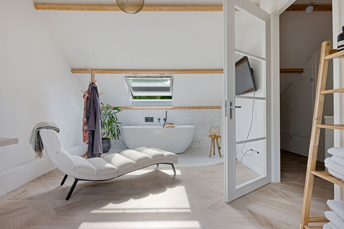 Foto 40 van Bûtewacht 47