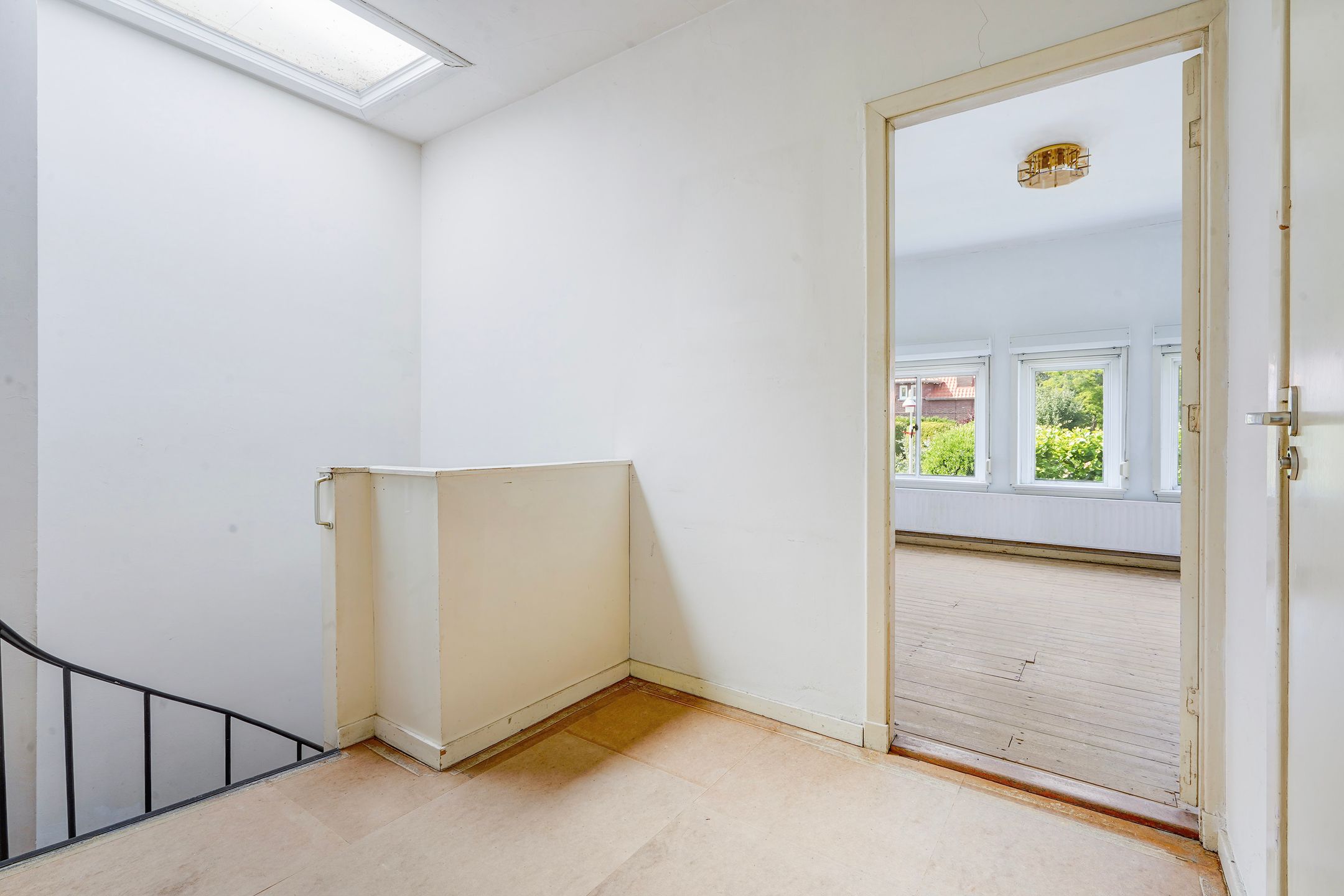 Photo 33 of Roodborstlaan 6