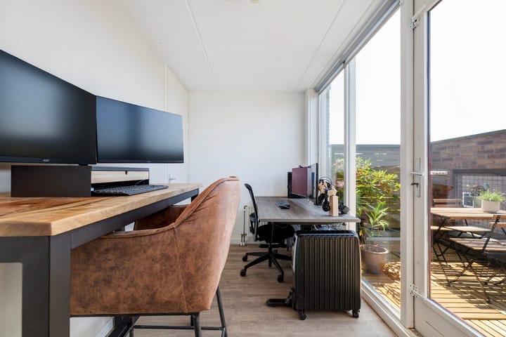 Foto 26 van Lisbloemstraat 19-C