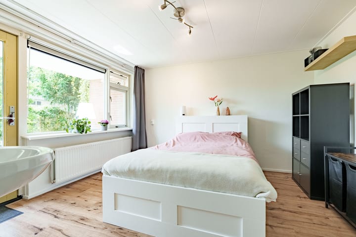 Foto 31 van Van Uvenweg 134