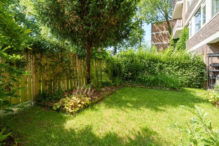 Foto 38 van Van Uvenweg 134