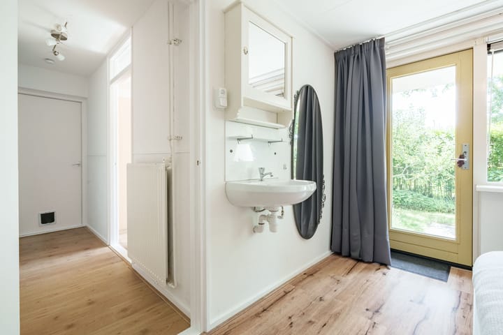 Foto 32 van Van Uvenweg 134