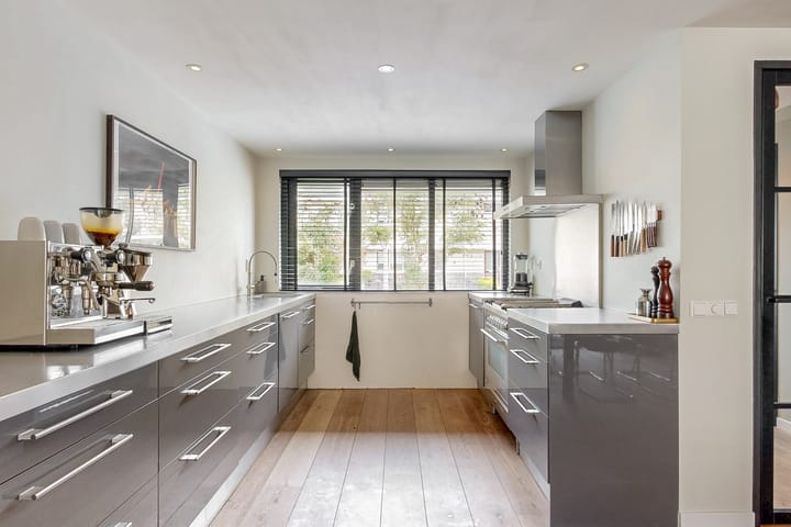 Foto 9 van Anton van Duinkerkenlaan 26